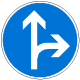 StVO, Verkehrszeichen Nr. 214: Geradeaus oder rechts
